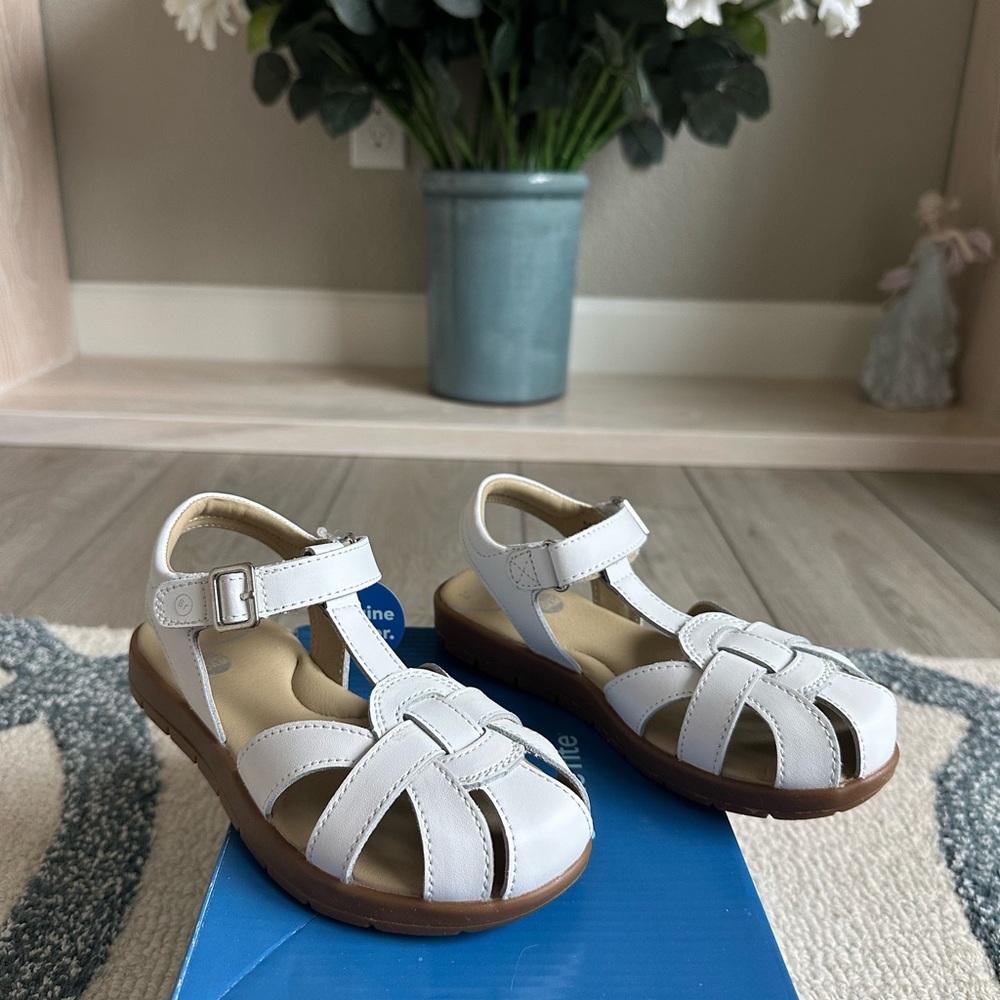 BNIB Stride Rite White Sandals sz 12.5 - Picture 8 of 10